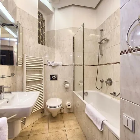 公寓 Charming 3bd Apt 圣特罗佩